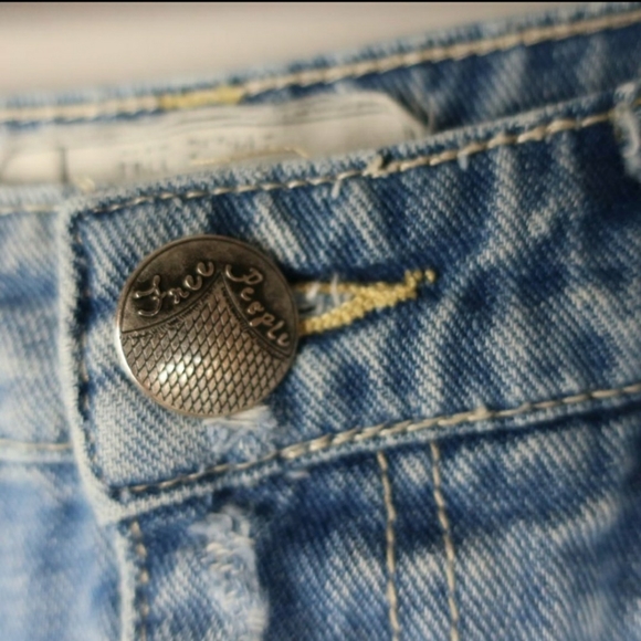 Free People Sz 24 Lowtide Eyelet  Denim Shorts - Picture 7 of 12